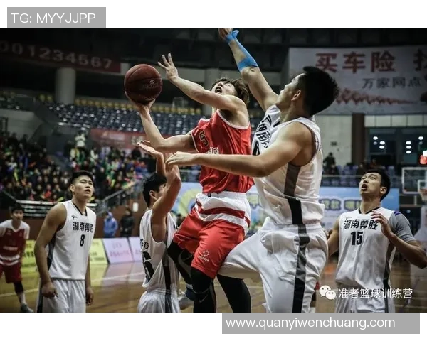 重庆篮球队与南京篮球队赛后分析力量对比与战术探讨